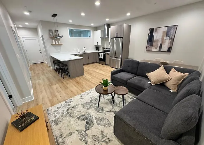 New Luxury 3br - Steps To Downtown And Metra Appartement