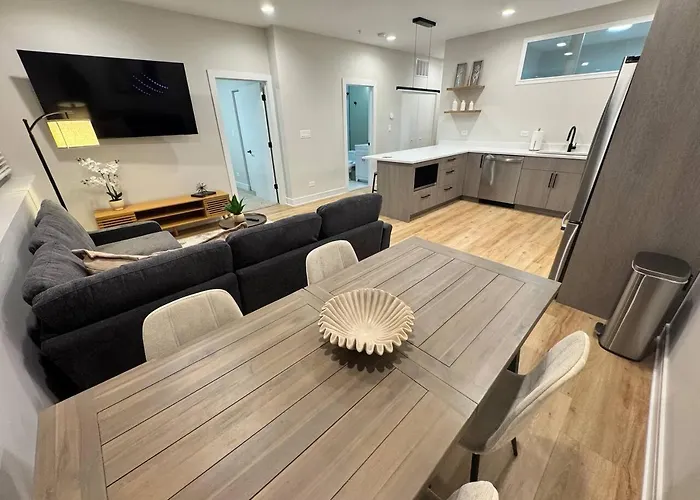New Luxury 3br - Steps To Downtown And Metra Brookfield